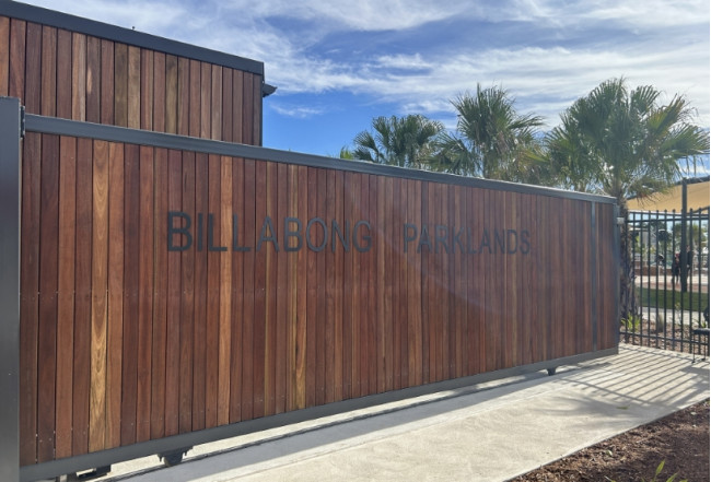 Billabong Parklands_Gate